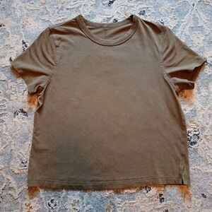 Lululemon | Classic Fit Cotton Blend T-shirt | Size S | Artifact